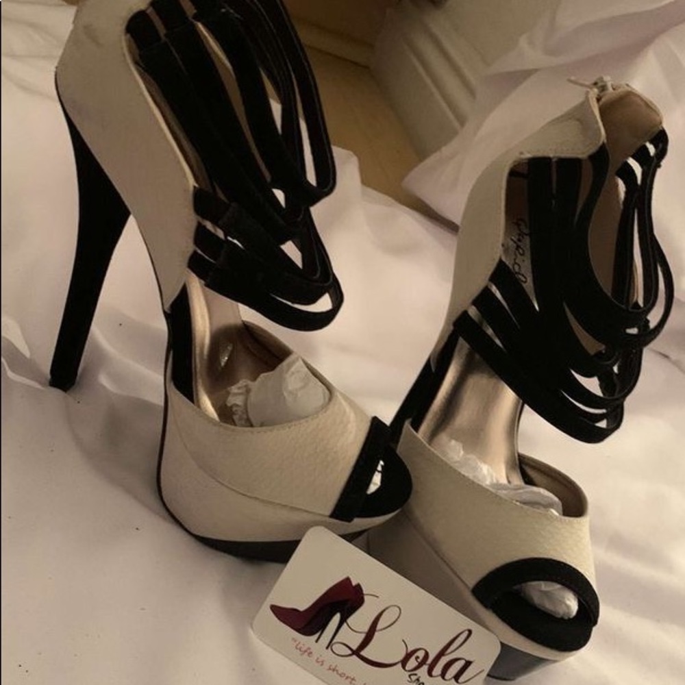 High heels - Picture 1 of 1